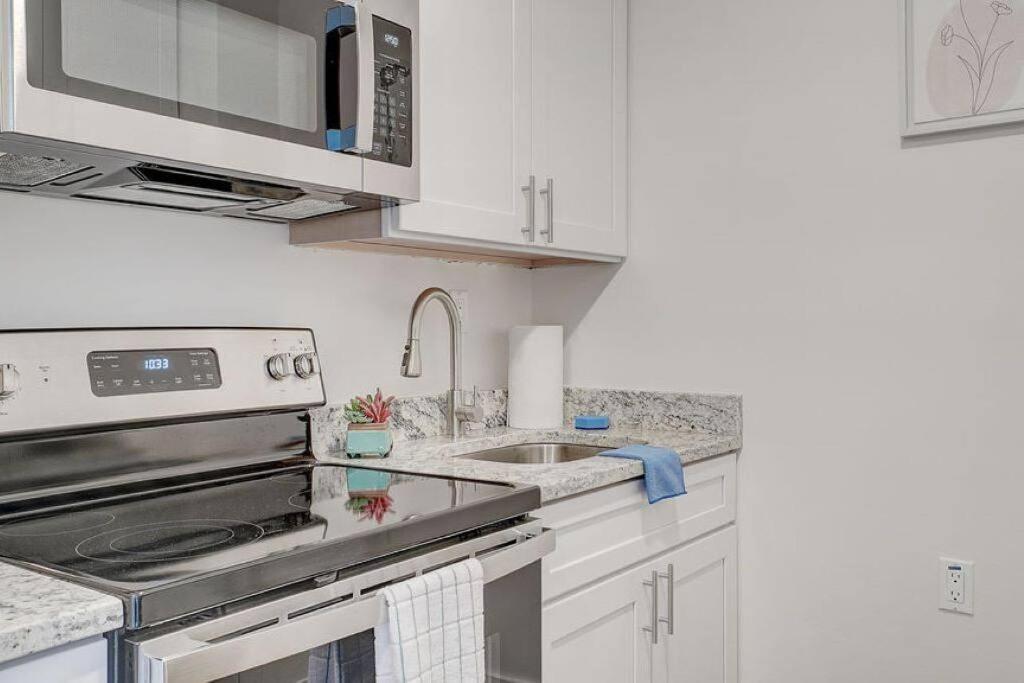 Newly Renovated 1 Bedroom Apartment Near Downtown Gadsden Exterior foto